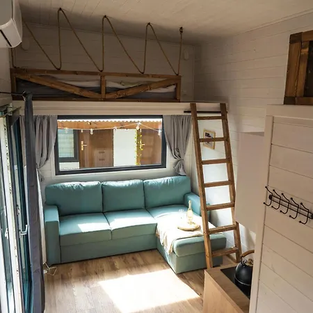 Klimatyzowane Premium - Maszoperia Sun4hel - Letnia Baza Snowshow Na Polwyspie Helskim ヤスタルニャ