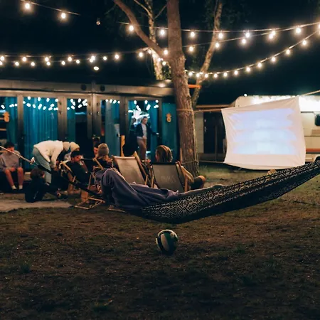 Klimatyzowane Premium - Maszoperia Sun4hel - Letnia Baza Snowshow Na Polwyspie Helskim