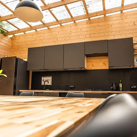 Klimatyzowane Premium - Maszoperia Sun4hel - Letnia Baza Snowshow Na Polwyspie Helskim Jastarnia