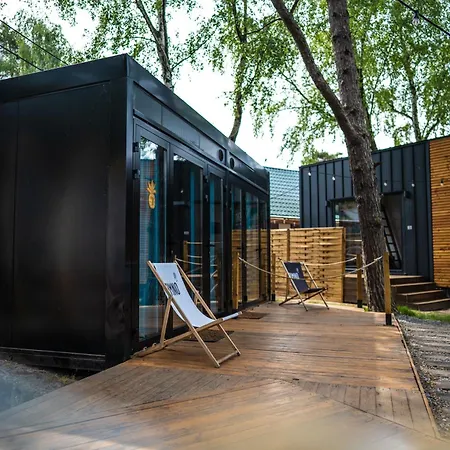 Hostel Klimatyzowane Premium - Maszoperia Sun4hel - Letnia Baza Snowshow Na Polwyspie Helskim *