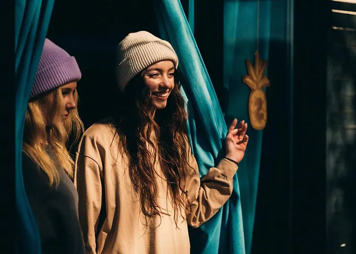 Klimatyzowane Premium - Maszoperia Sun4hel - Letnia Baza Snowshow Na Polwyspie Helskim Hostel